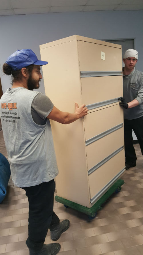 We_Haul_Movers_5832_Boulevard_Saint-Laurent_Montreal_Quebec_H2T1T3_Plateau-Mont-Royal_514-846-8080_cabinet_team_move.jpg We_Haul_Movers_5832_Boulevard_Saint-Laurent_Montreal_Quebec_H2T1T3_Plateau-Mont-Royal_514-846-8080_cabinet_team_move.jpg