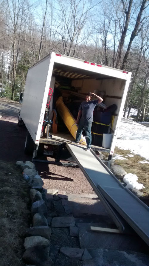 We_Haul_Movers_5832_Boulevard_Saint-Laurent_Montreal_Quebec_H2T1T3_Plateau-Mont-Royal_514-846-8080_truck.jpg We_Haul_Movers_5832_Boulevard_Saint-Laurent_Montreal_Quebec_H2T1T3_Plateau-Mont-Royal_514-846-8080_truck.jpg
