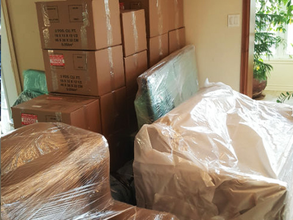 house_We_Haul_Movers_5832_Boulevard_Saint-Laurent_Montreal_Quebec_H2T1T3_Plateau-Mont-Royal_514-846-8080_fr